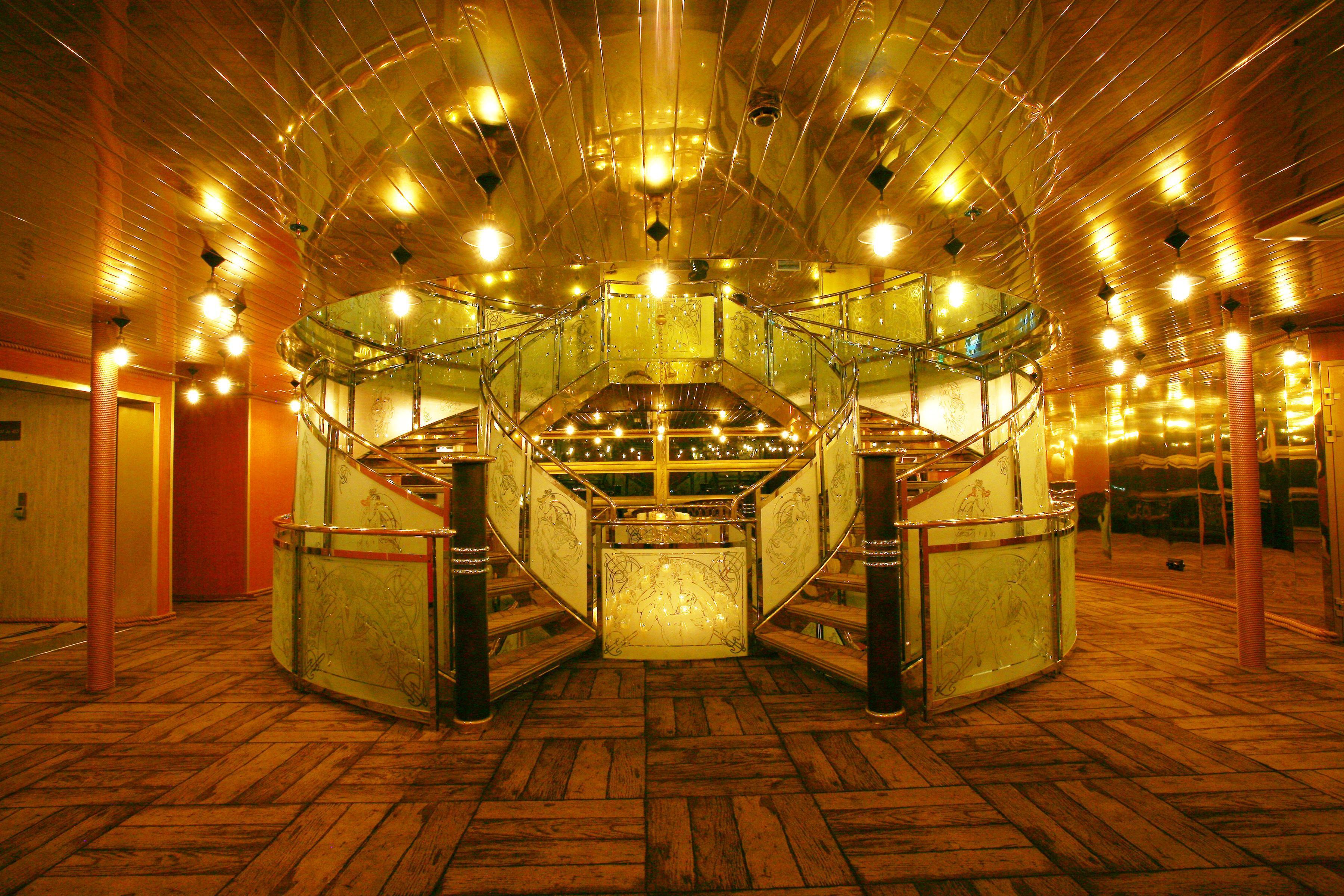 Vintage Luxury Yacht Hotel Yangon Exterior foto