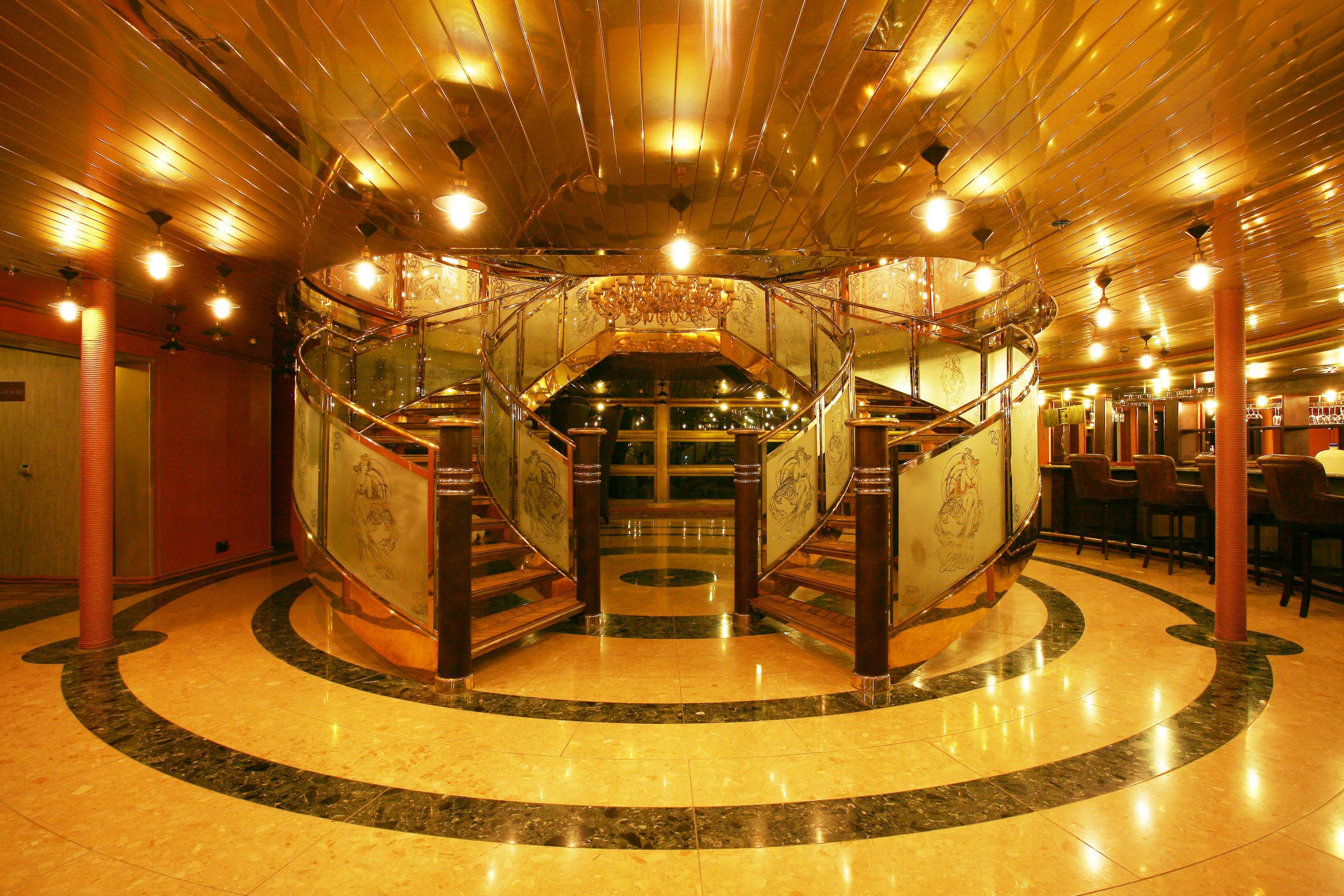 Vintage Luxury Yacht Hotel Yangon Exterior foto