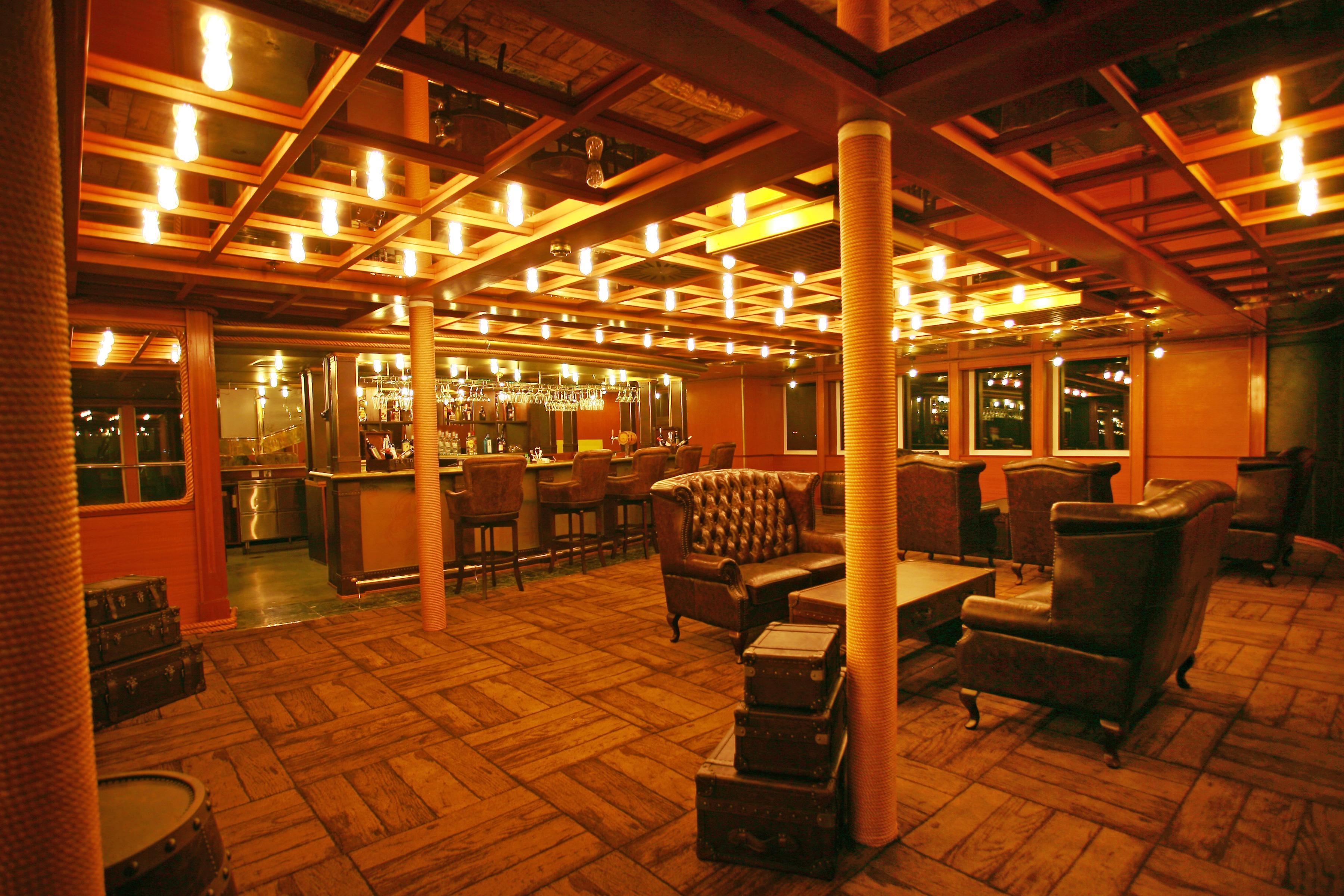 Vintage Luxury Yacht Hotel Yangon Exterior foto