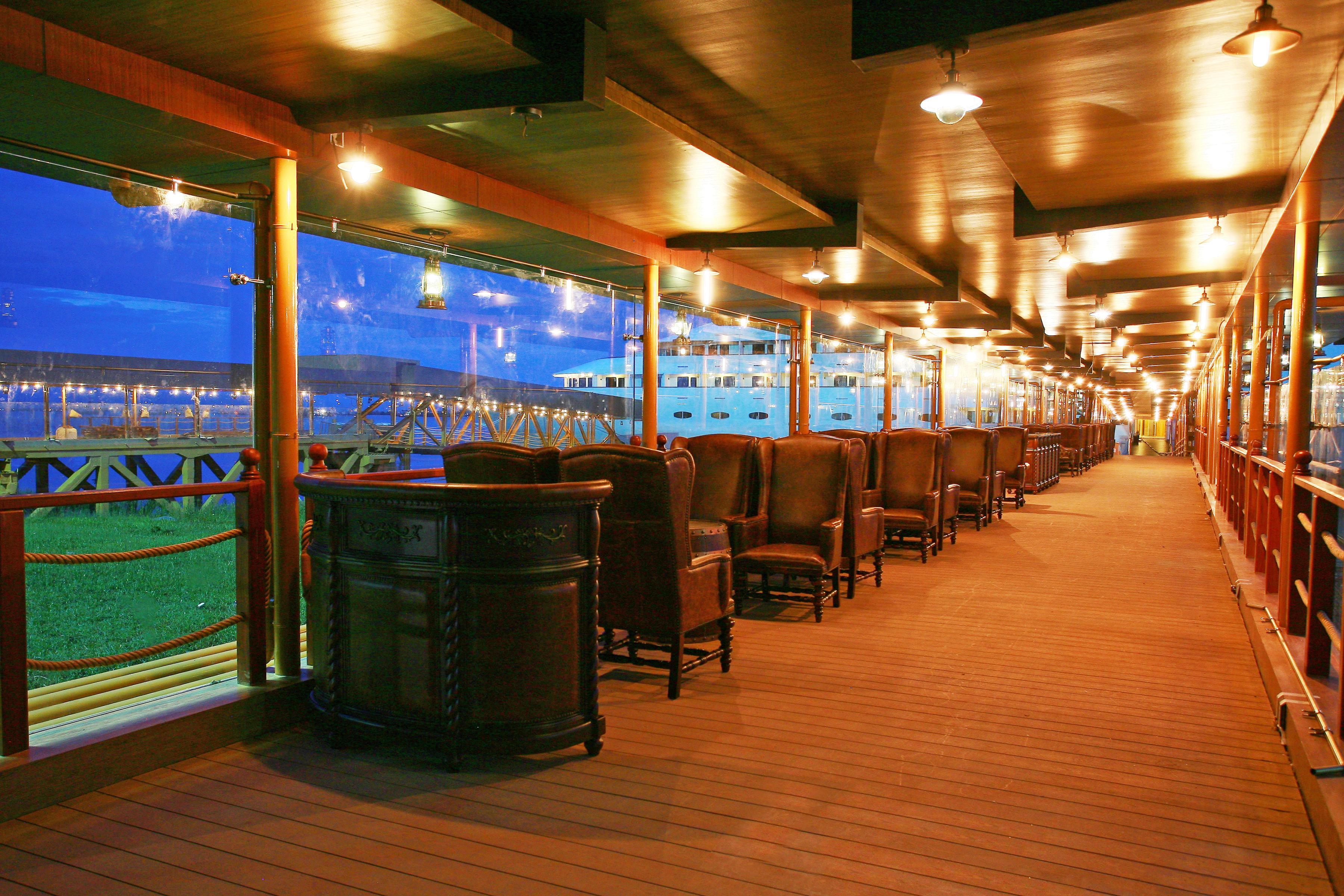 Vintage Luxury Yacht Hotel Yangon Exterior foto